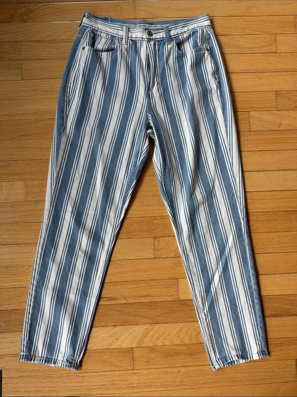 American Eagle mom jeans in blue and white stripes - 6